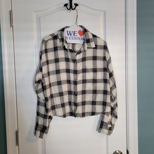 American Eagle cropped flannel